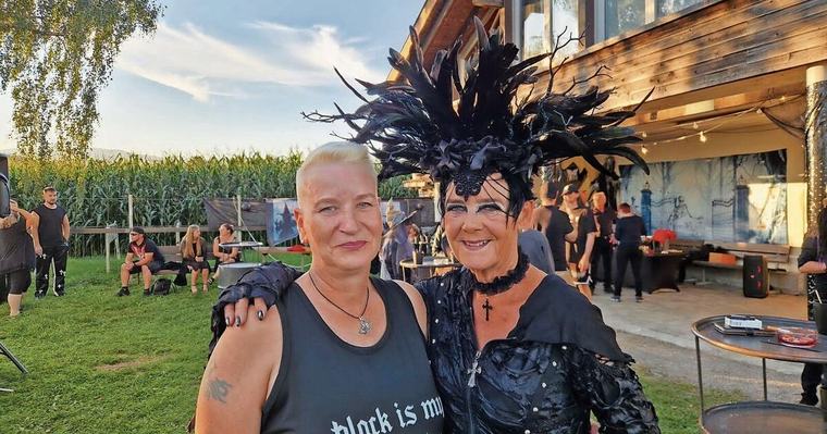 Die Gothic-Szene wieder aufleben lassen